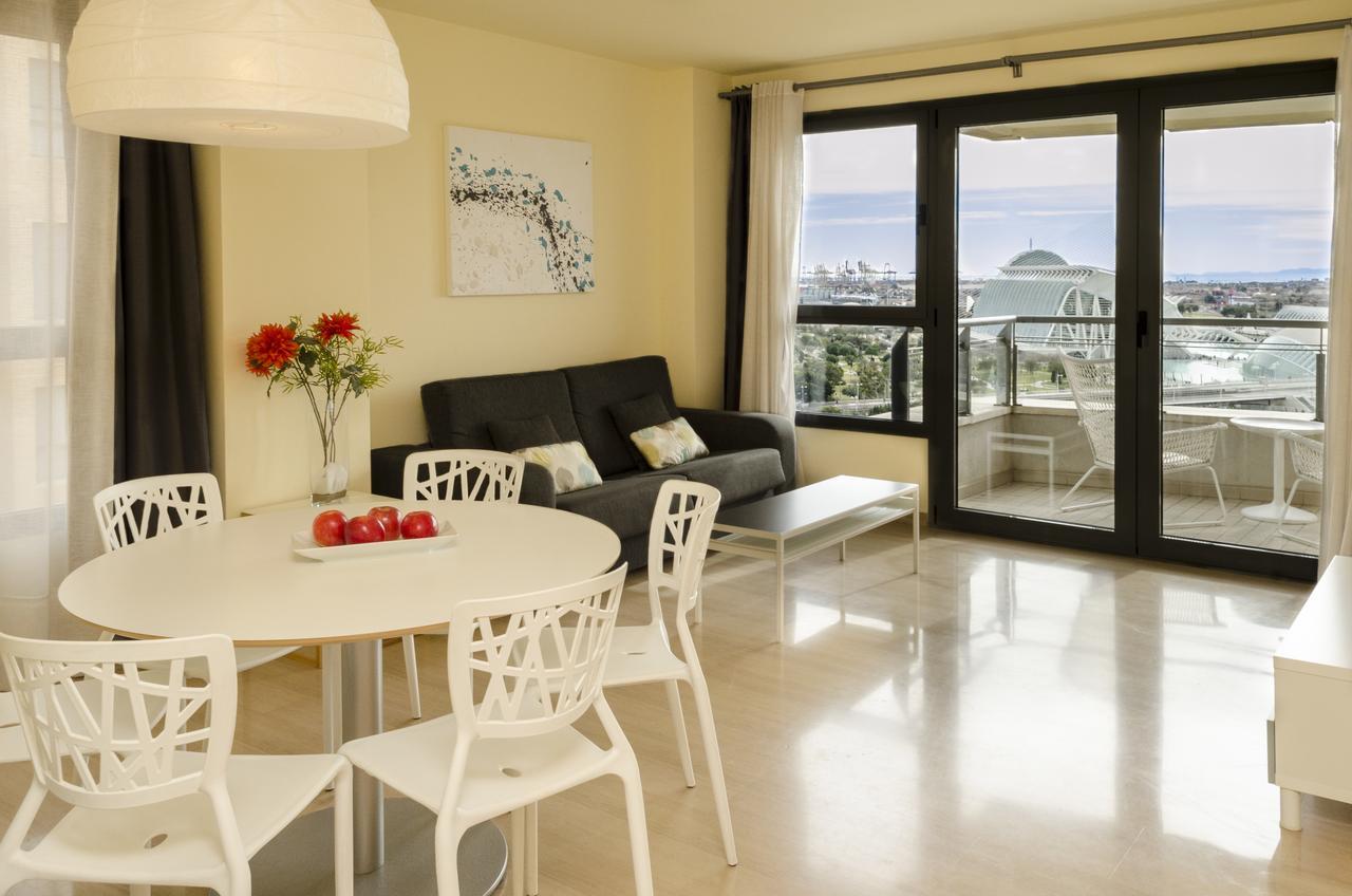 Apartup Blue Opera View Apartment บาเลนเซีย ภายนอก รูปภาพ